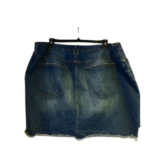 NWT Good American Jean Skirt Plus Size 24 - Picture 4 of 7